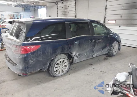 2018 Honda Odyssey Lx z USA, uszkodzony, nr VIN 5FNRL6H27JB088443